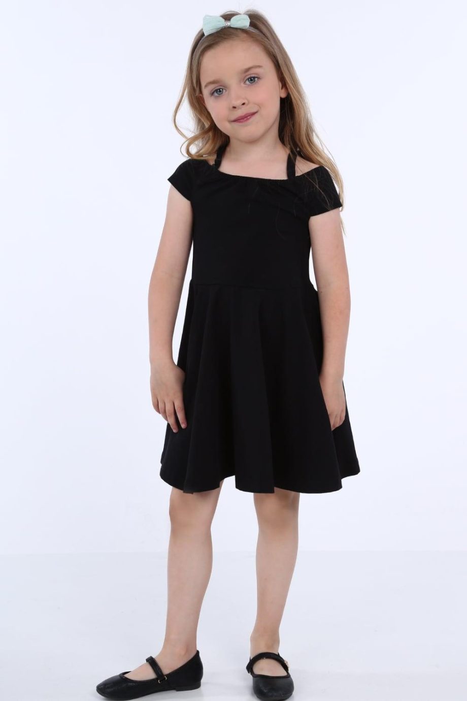 Girls' dress with thin straps, black NDZ8494